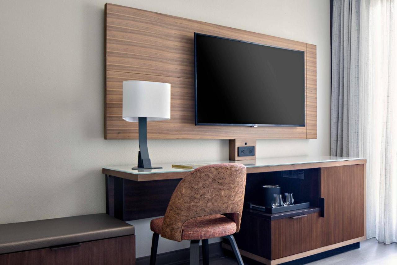 Dallas/Plano Marriott At Legacy Town Center Экстерьер фото
