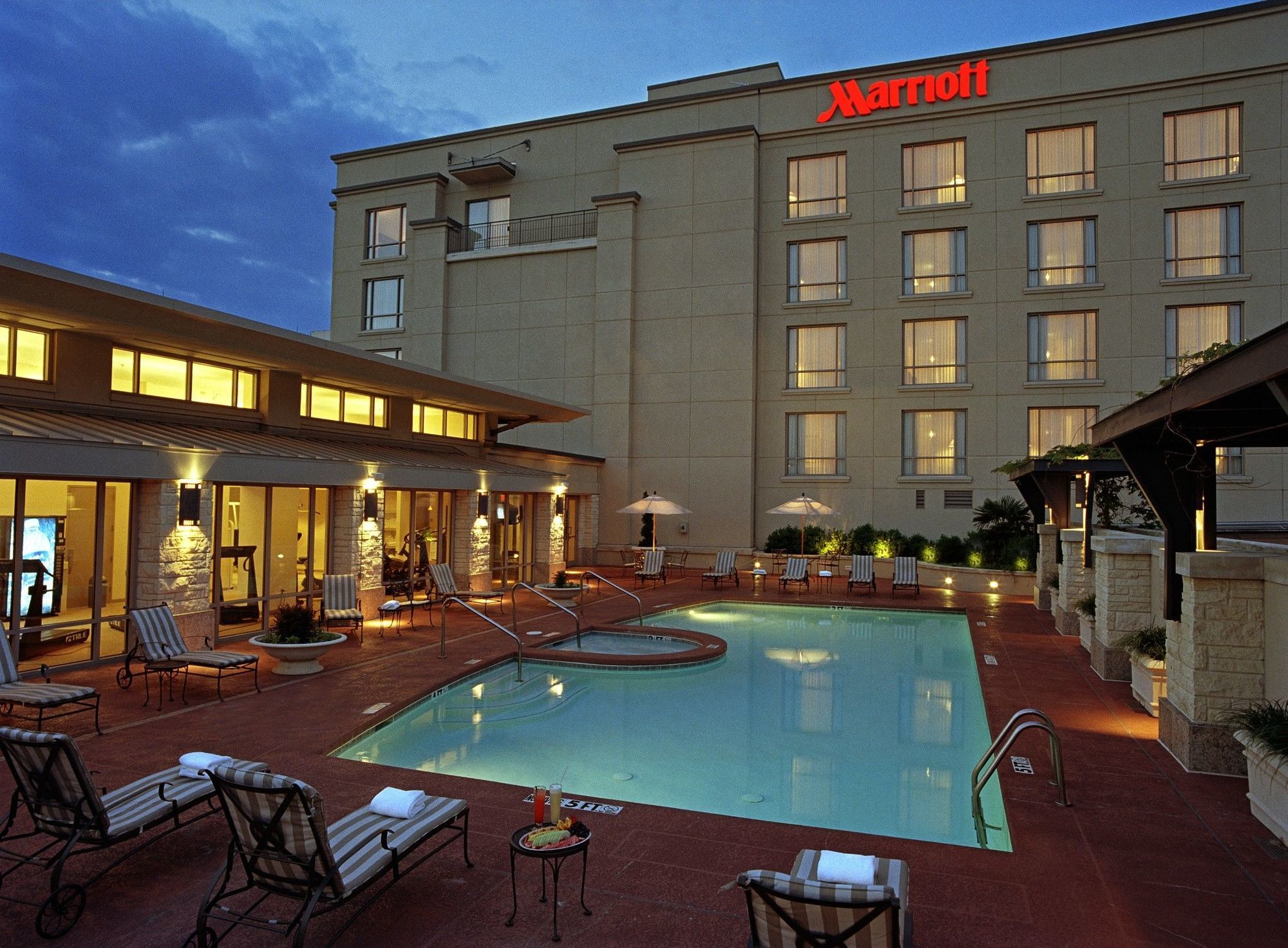 Dallas/Plano Marriott At Legacy Town Center Экстерьер фото